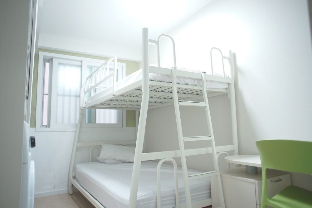 Polaris Guesthouse Garosugil Guest house Seoul